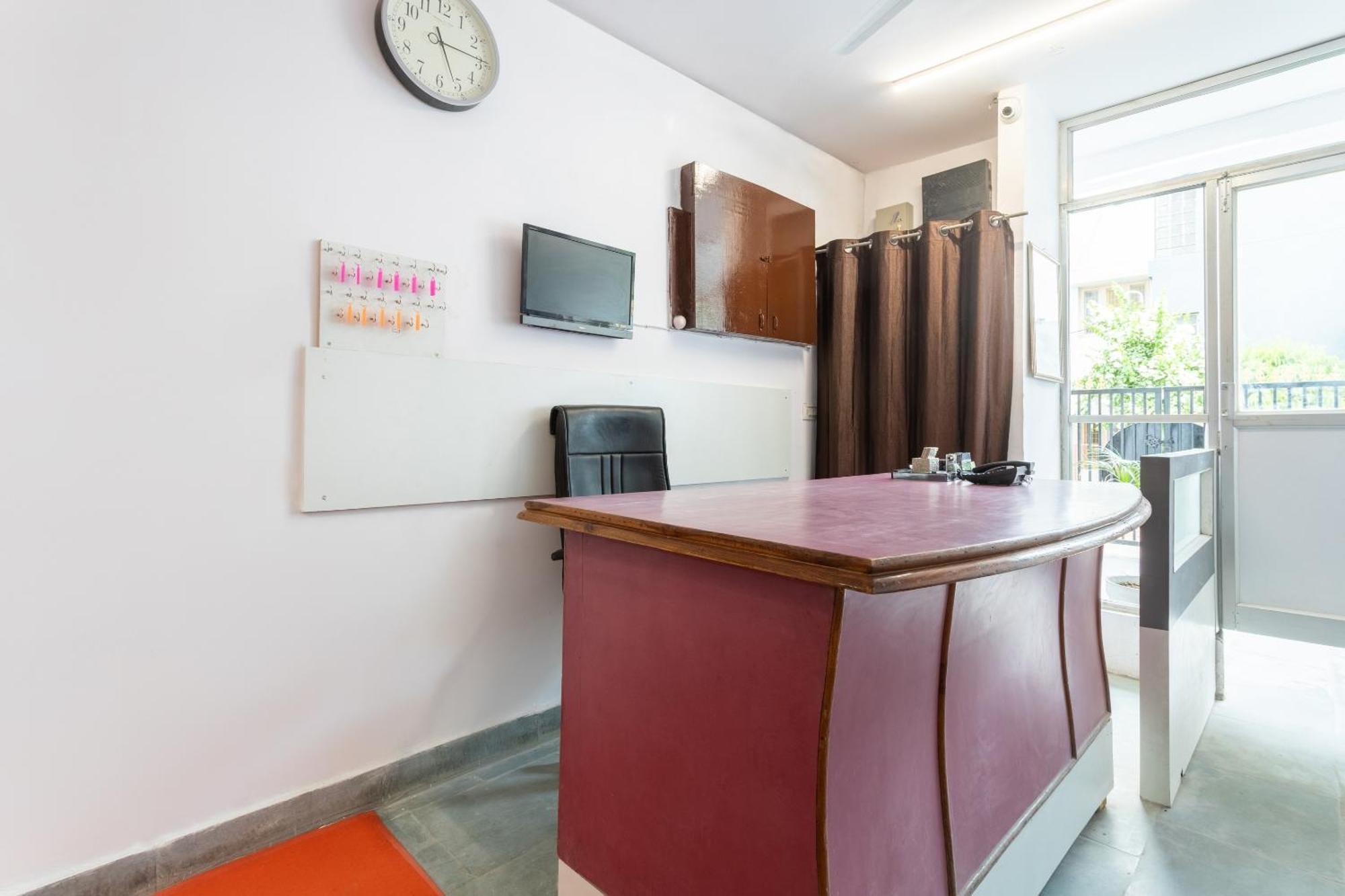 Hotel O Golden Star Бопал Екстериор снимка